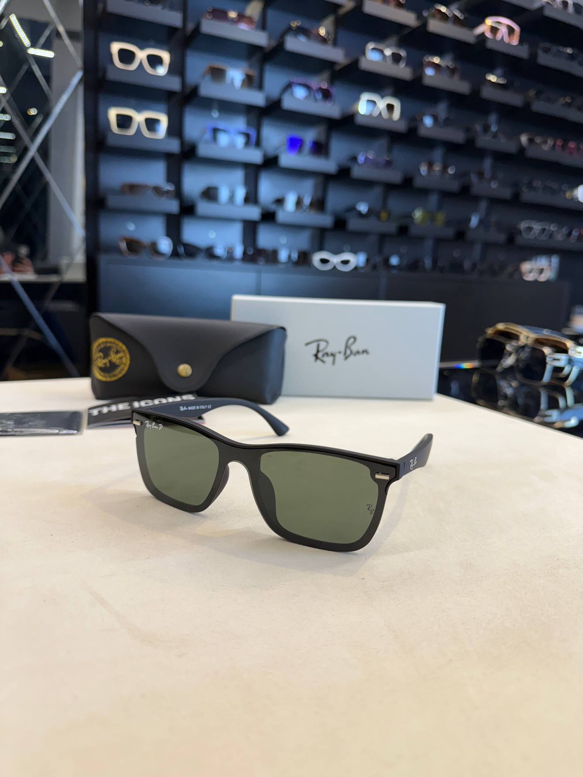 Ray Ban- RB14