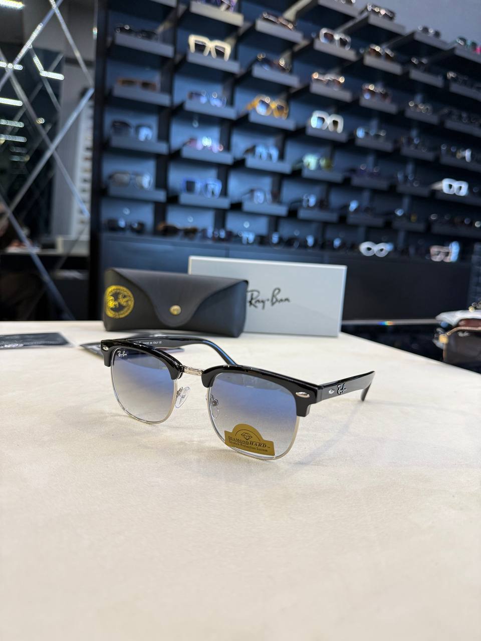 Ray Ban- RB07