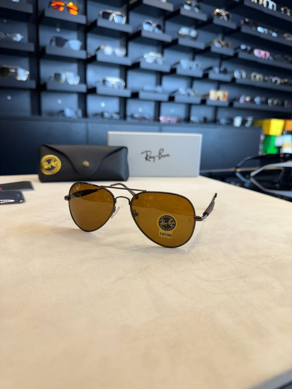 Ray Ban- RB02