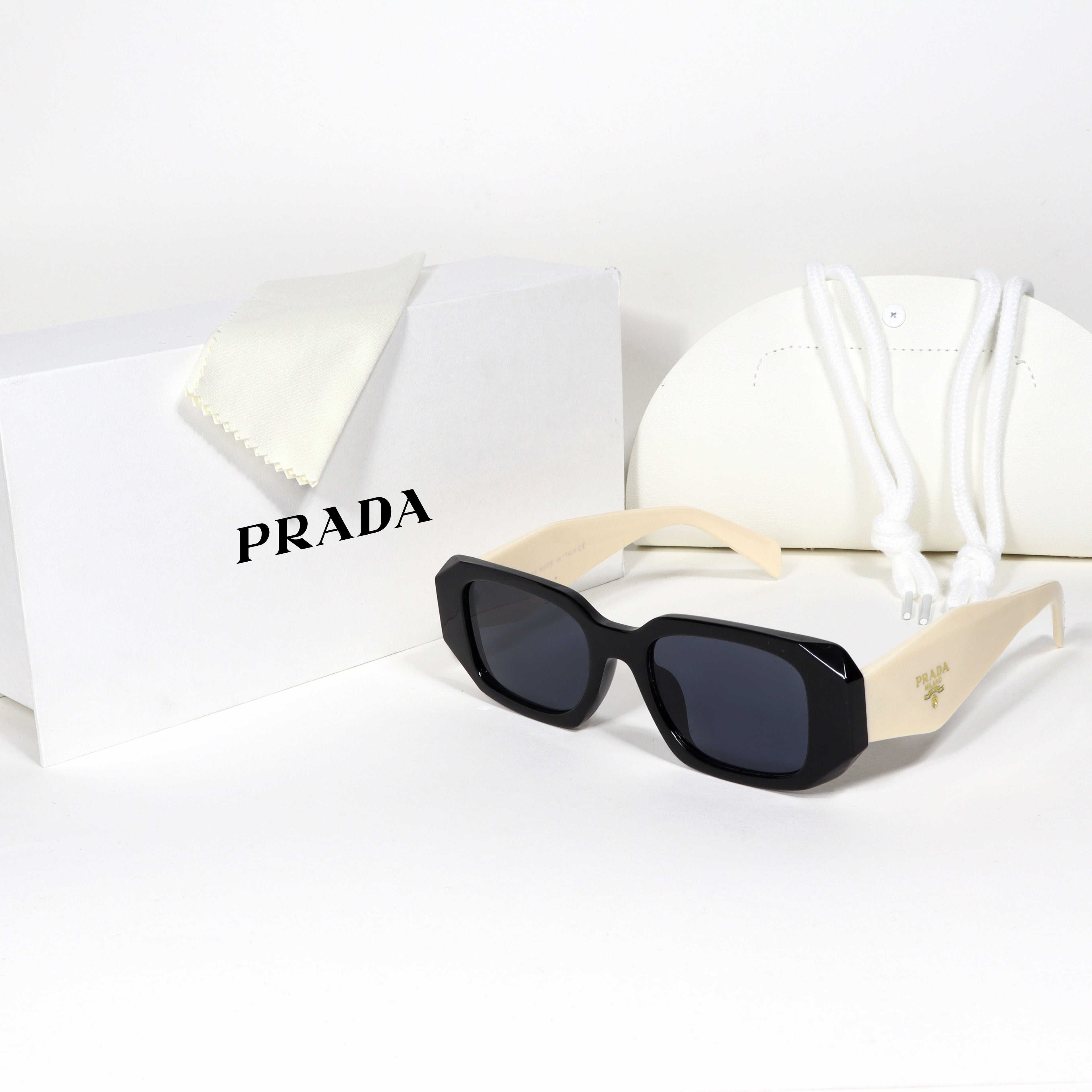Prada - PD03