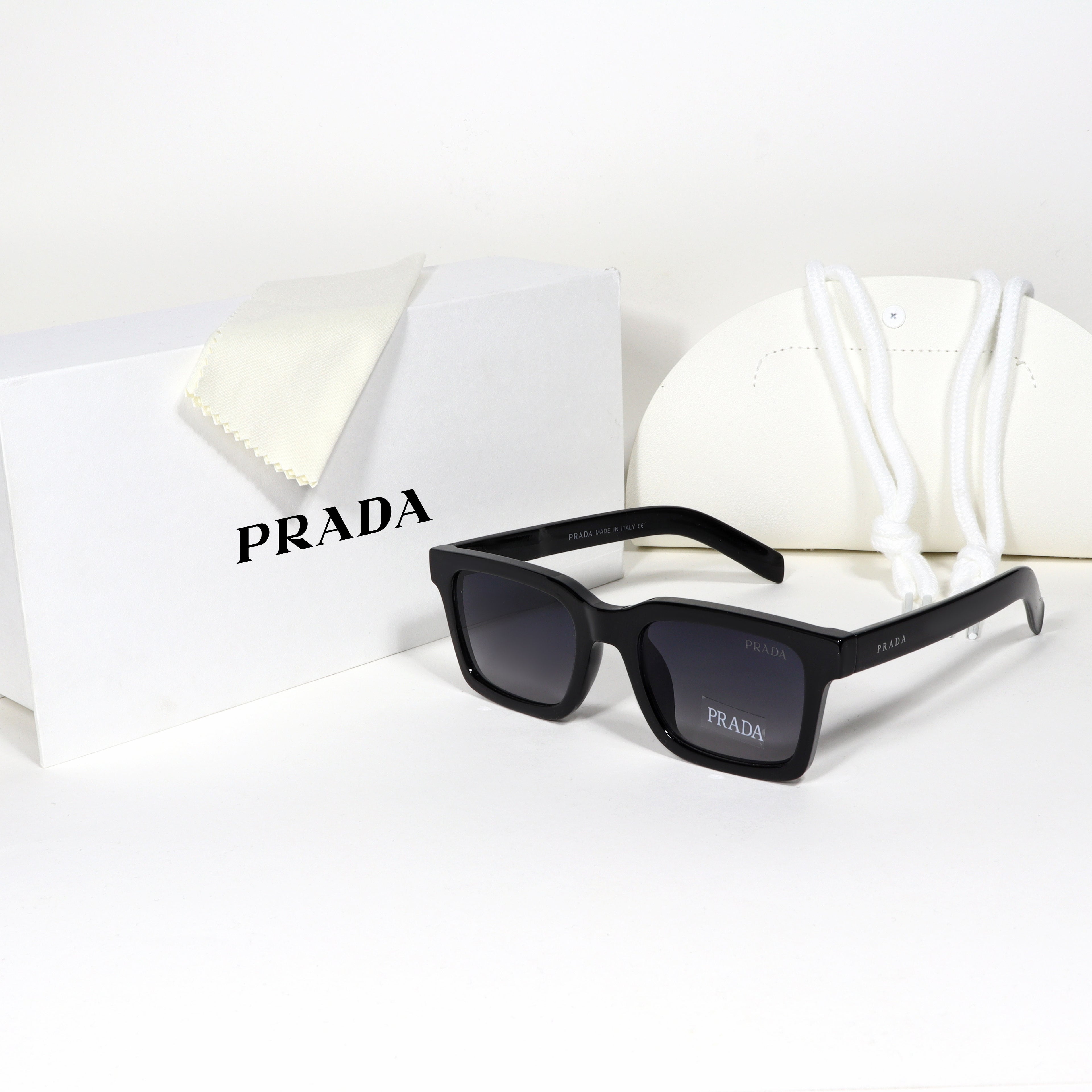 Prada - PD04